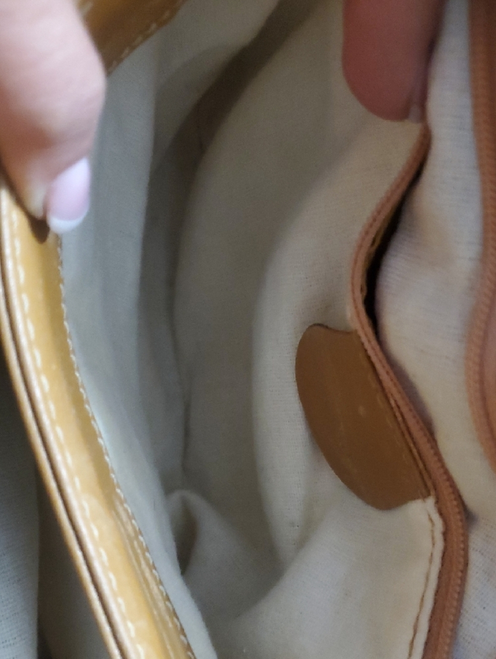 Gucci Brown and Tan GG Monogram Buckle Shoulder Crossbody - Picture 13 of 16